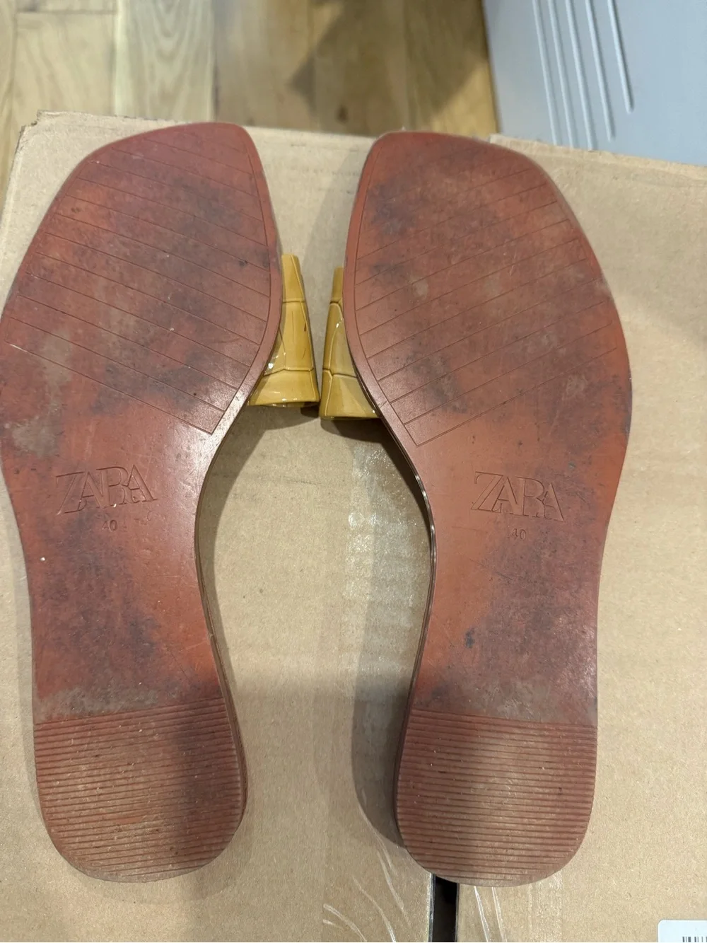 Zara Yellow Croc-Embossed Slide Mules with Brown Footbed - Picture 2 of 3